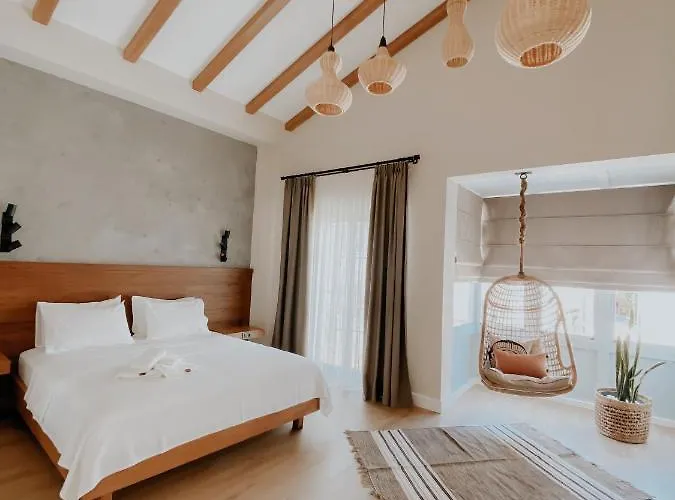 Paye Butik Bed & Breakfast 4*